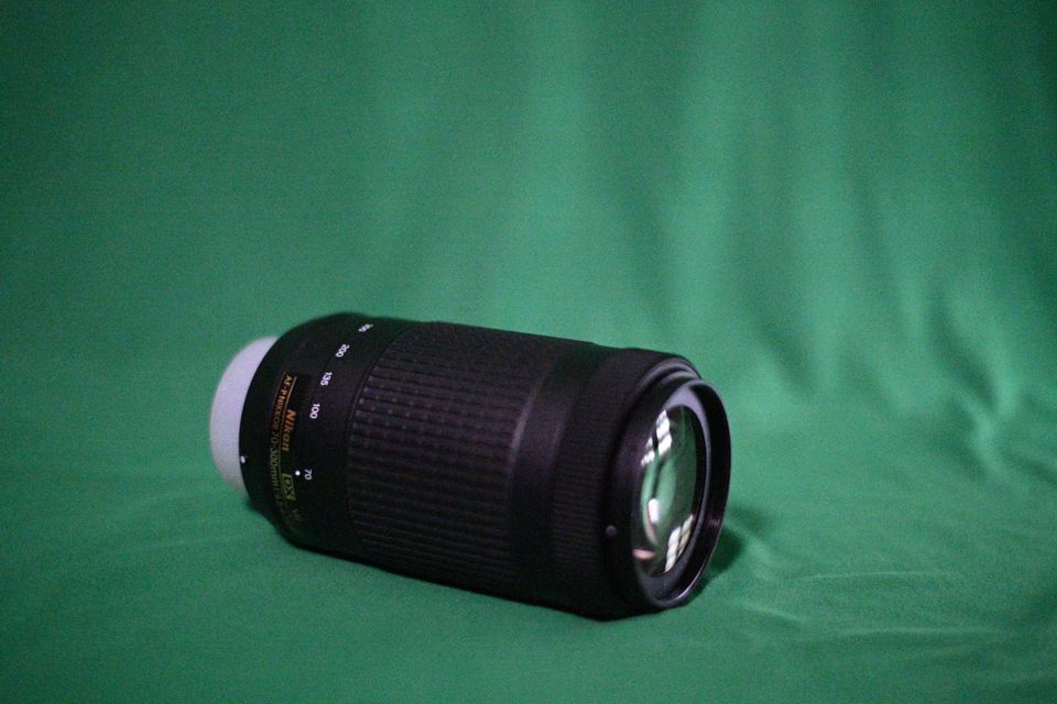 Nikon NIKKOR 70-300mm F/4.5-6.3G ED AF-P VR DX Lens