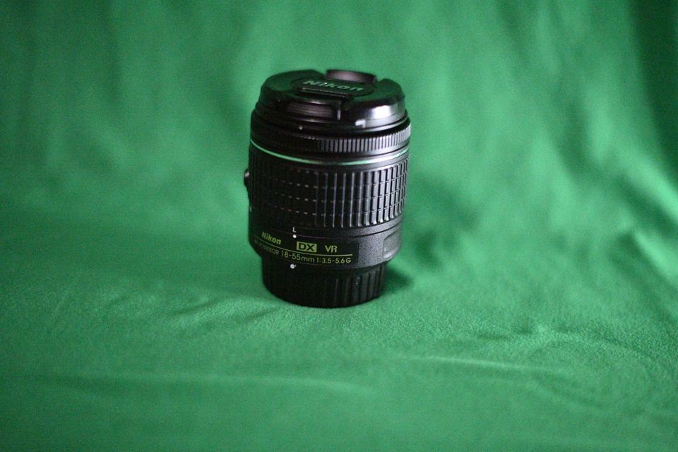 Nikon NIKKOR 18-55mm F/3.5-5.6G AF-P VR DX Lens