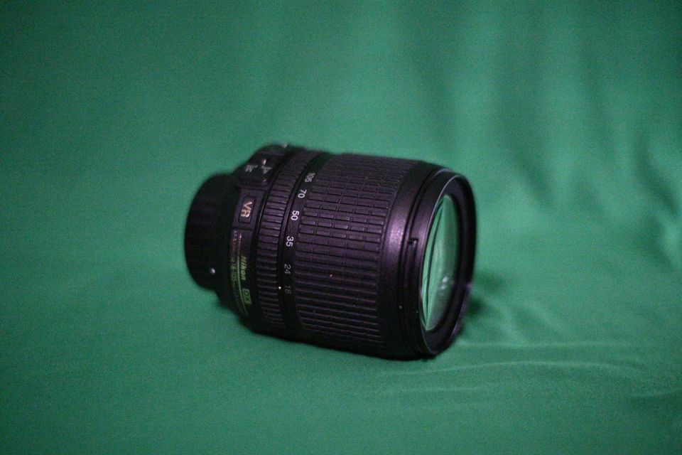 Nikon NIKKOR 18-105mm F/3.5-5.6G ED AF-S VR DX Lens