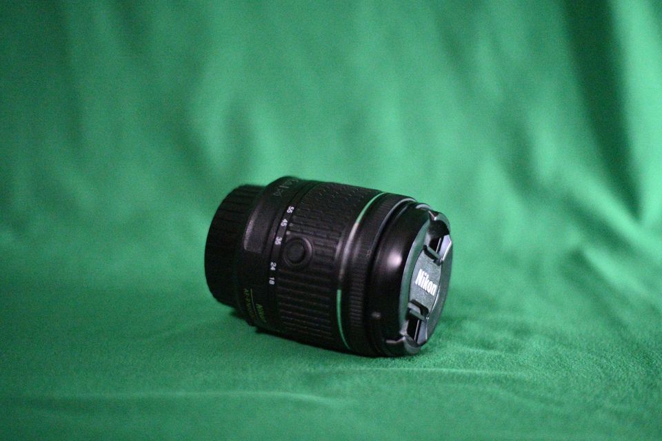 Nikon NIKKOR 18-55mm F/3.5-5.6G AF-P VR DX Lens