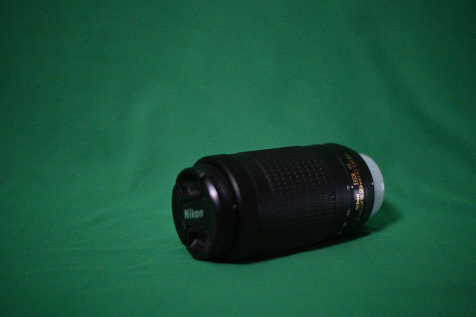 Nikon NIKKOR 70-300mm F/4.5-6.3G ED AF-P VR DX Lens