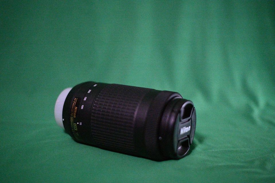 Nikon NIKKOR 70-300mm F/4.5-6.3G ED AF-P VR DX Lens